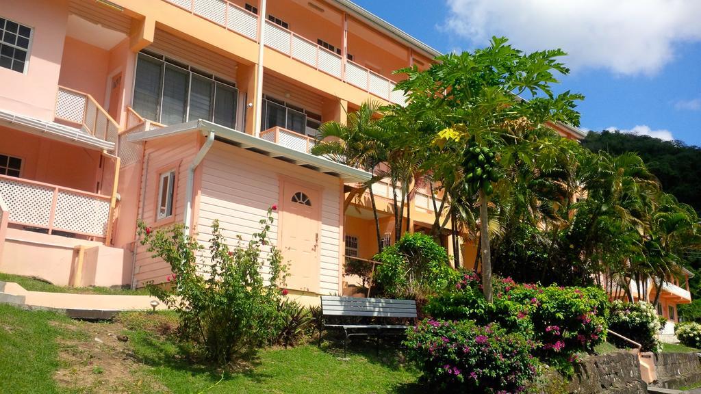 Bougainvillea Apartments St. George's Eksteriør billede